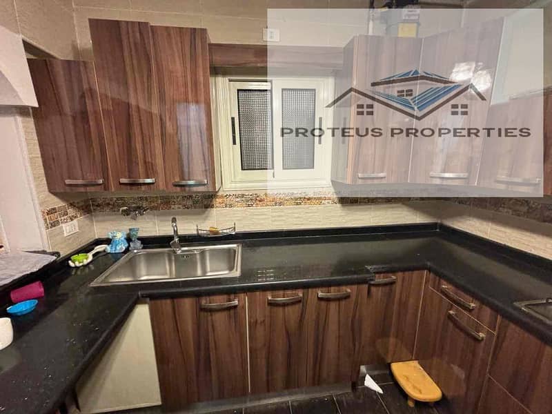 7 d6a4a810-bf9b-43d3-a989-745a9b20d669. jpg