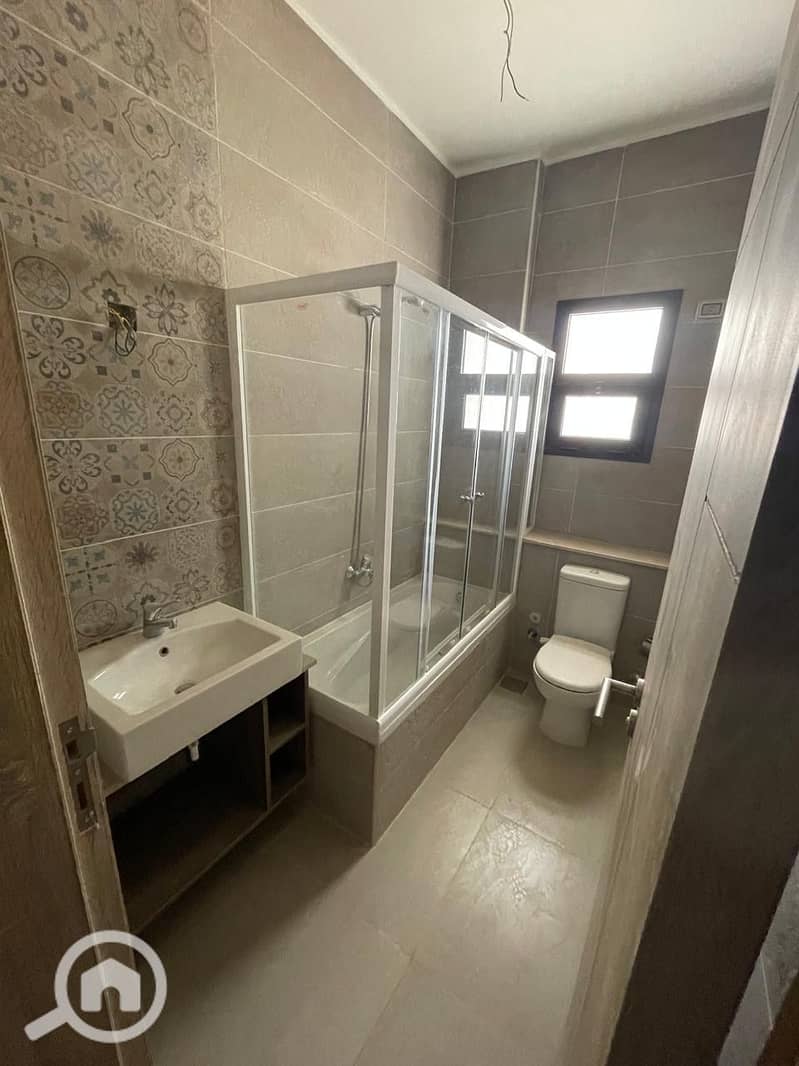 6 caec0f4e-87d2-49e6-9dbb-0c47838da8ca. jpeg