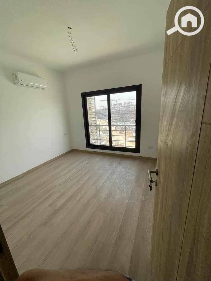 9 f81bc467-e585-415f-95c2-c8379c834b00. jpeg