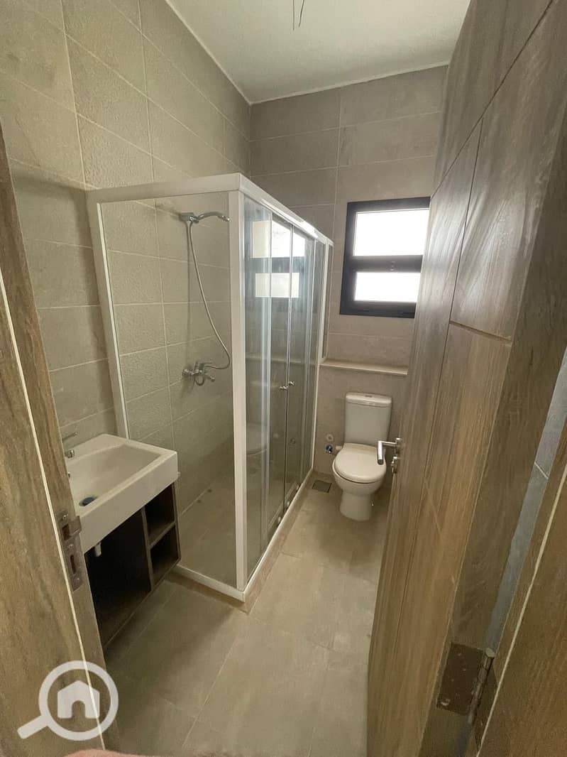 11 2ad6bad7-be83-4233-a46b-e0b6170cff27. jpeg