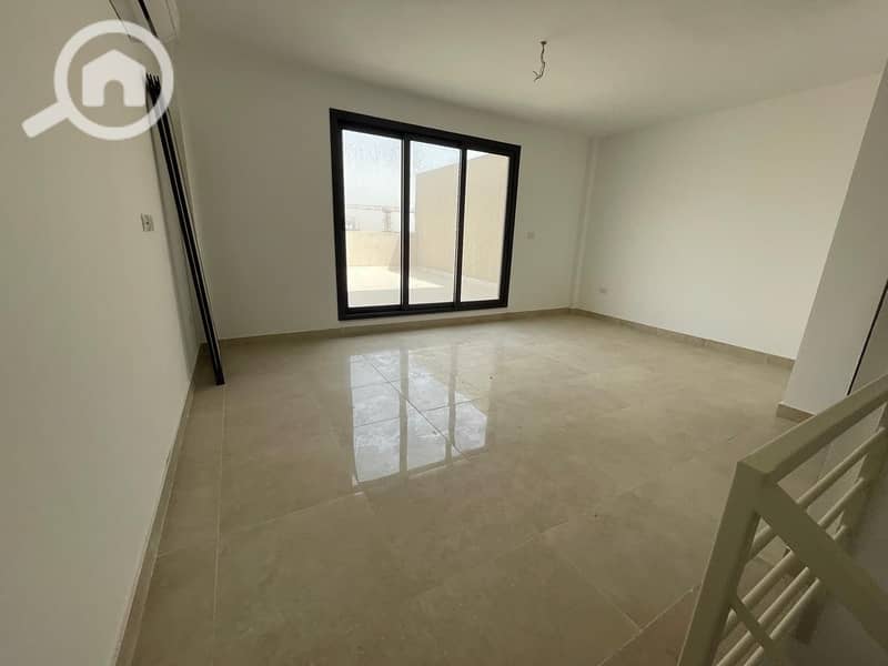 15 8dac43e5-c89c-48a6-b757-9d67629e652d. jpeg