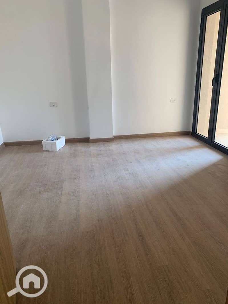 13 40789eca-719c-4ce7-90d7-8657514ecde4. jpeg