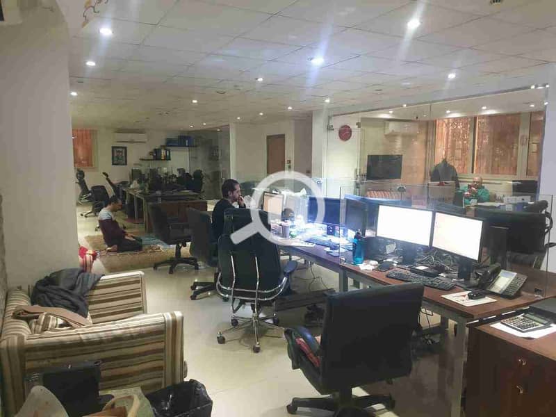 1000544108. jpg 1000544108. jpg