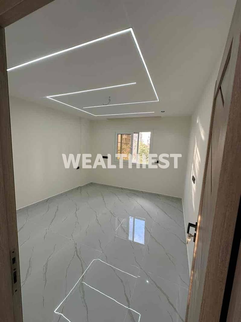 5 e398606d-7043-4243-8948-c8dcf2c755d5. jpg