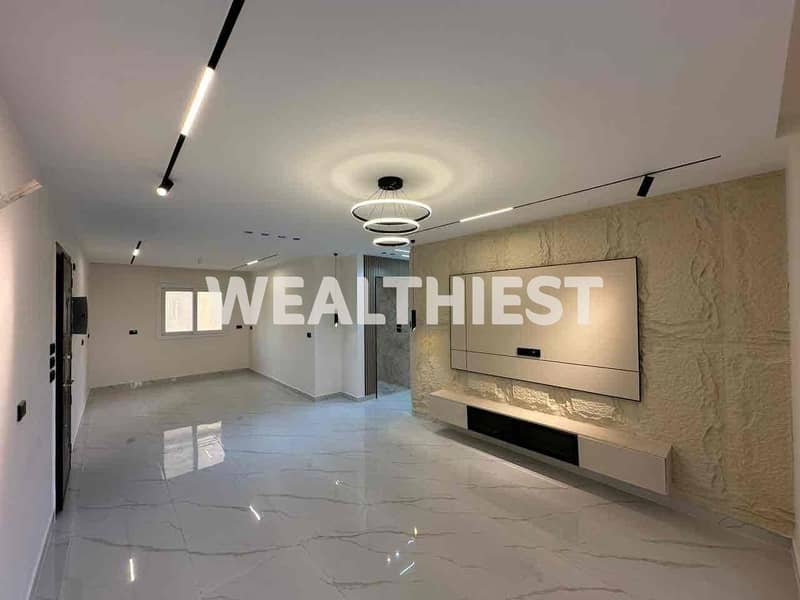 8 83b692cb-882c-46ce-80d4-0c02452984ae. jpg