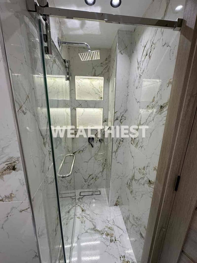 15 f0f2f24b-1aba-4292-88dd-e0da7f65a434. jpg