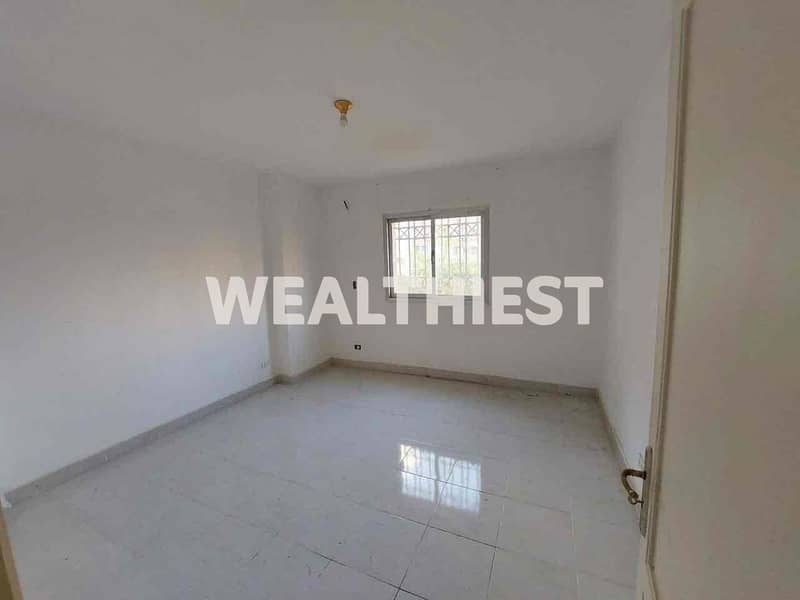 4 b0914096-da44-43c2-8c18-d3f737fd4b31. jpg