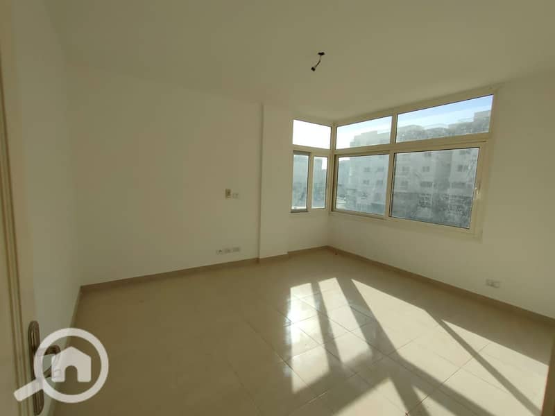 7 7978b196-ac71-40da-80db-0ff340b5e8e0. jpg