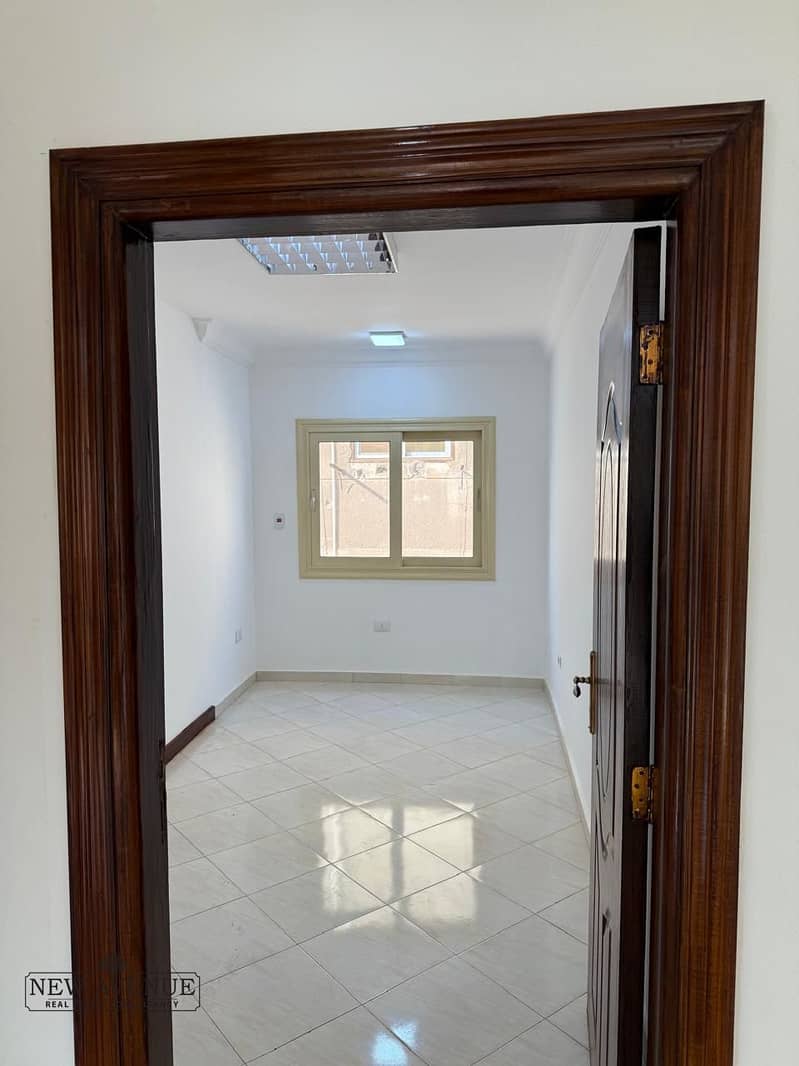 4 WhatsApp Image 2026-01-21 at 4.15. 33 PM (1). jpeg