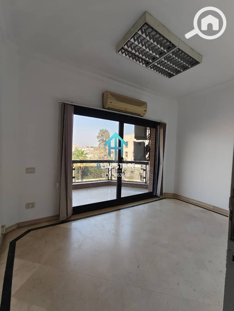 3 WhatsApp Image 202شش6-01-22 at 1.08. jpg