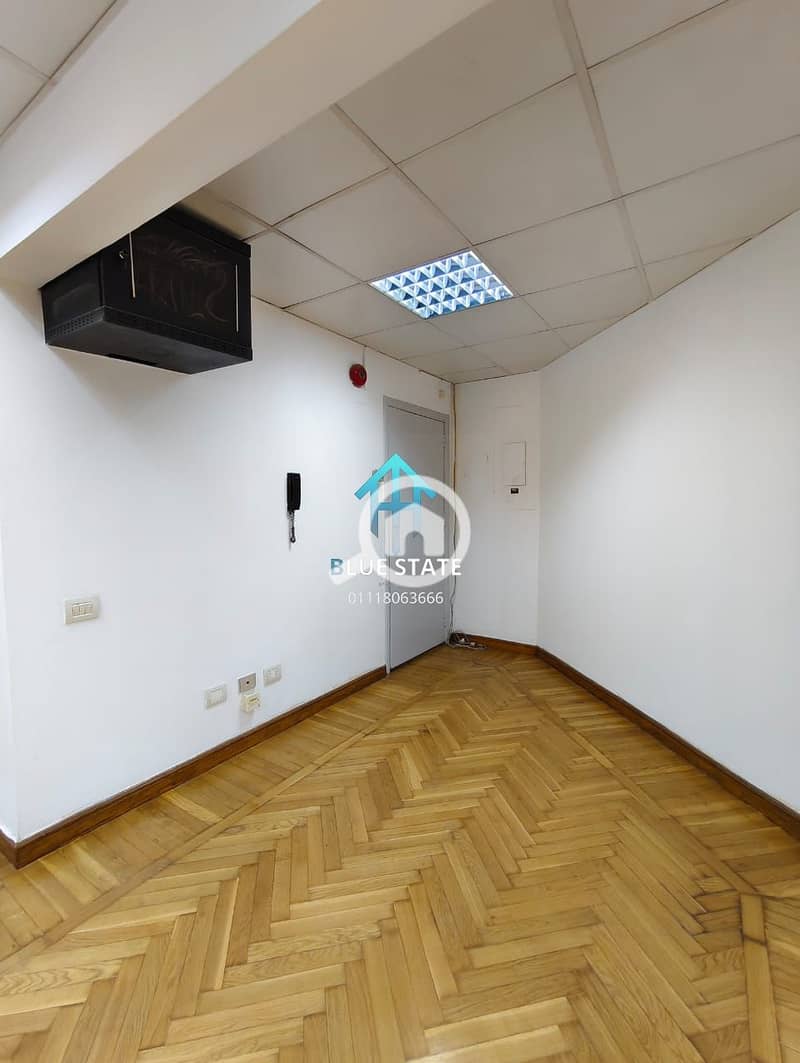 8 WhatsApp Image 2026-01-22 at س. jpg