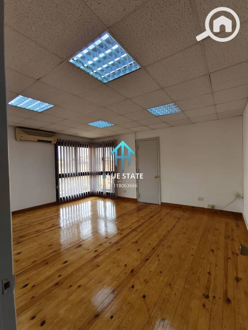 19 WhatsApp Image كممك2026-01-22 at 1.08. jpg