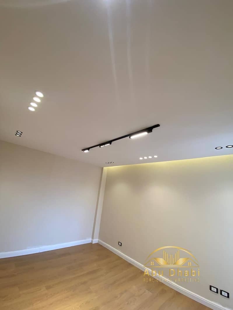 6 03b56dab-bc24-4d7b-8e52-b0ae4912ca94. jpg