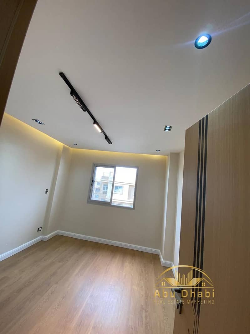 7 25ea6f18-b26d-4eb6-b160-b257a9b19684. jpg