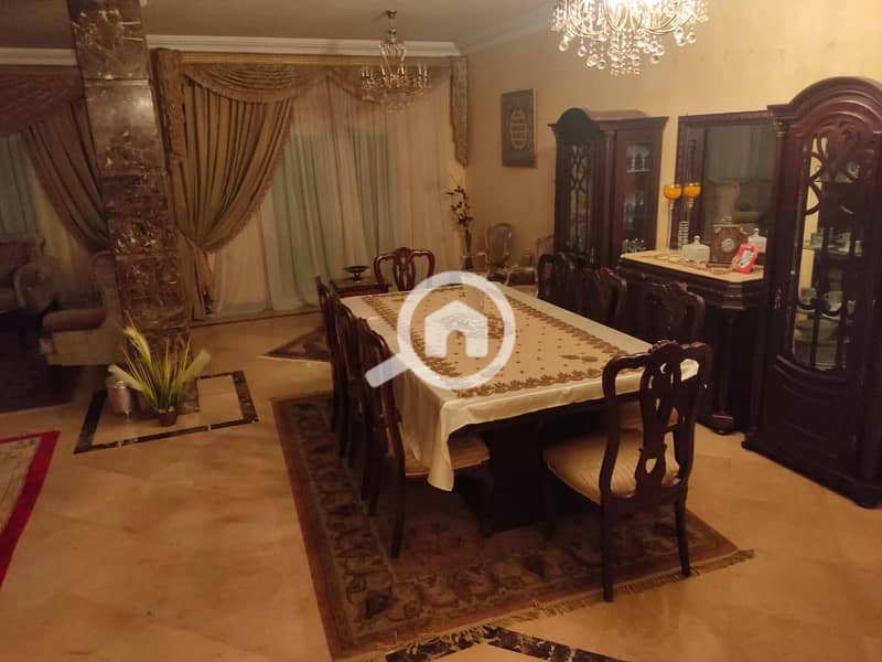 10 photo_6012731293172435805_y. jpg