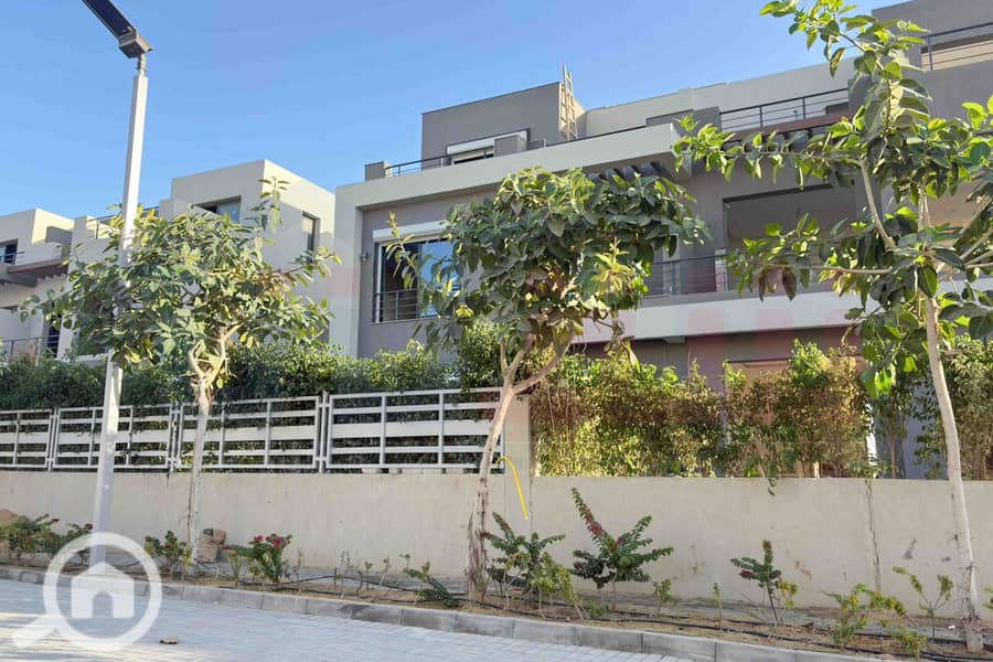 5 WhatsApp Image 2026-01-17 at 2.15. 23 PM. jpg