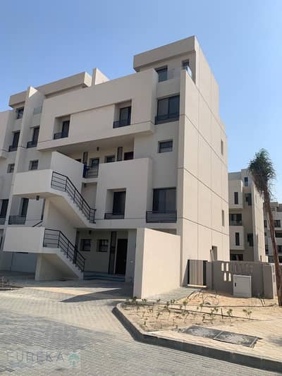 دوبلكس 3 غرف نوم للبيع في مدينة الشروق، القاهرة - 8bed2357-a519-4d80-8bcf-e210fe6c14f7. jpg