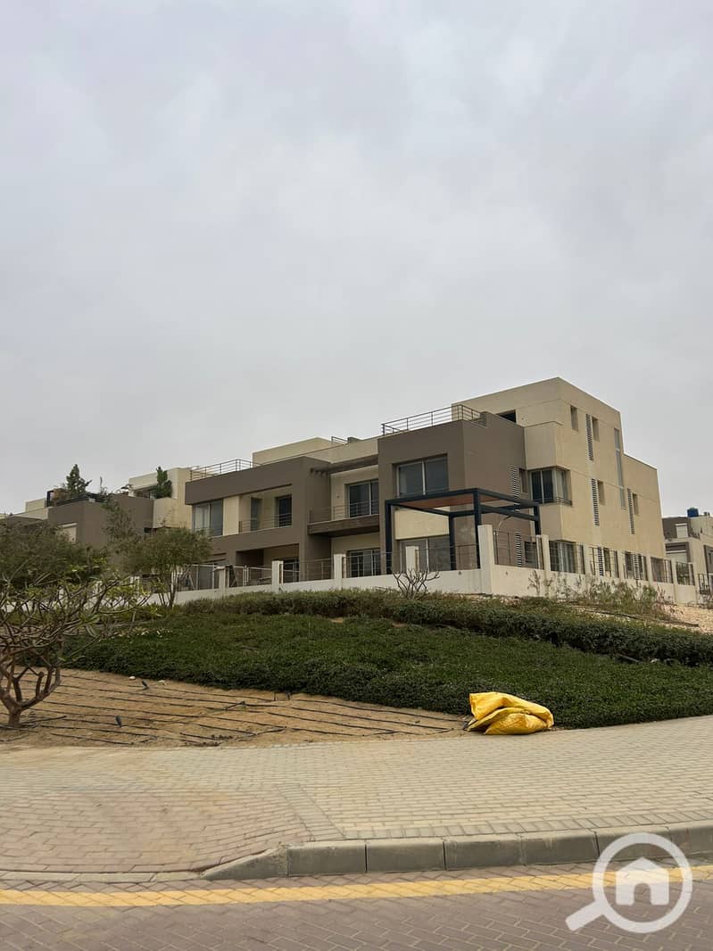 4 3d155a61-82ef-4787-9718-301dea3dff0a. jpeg