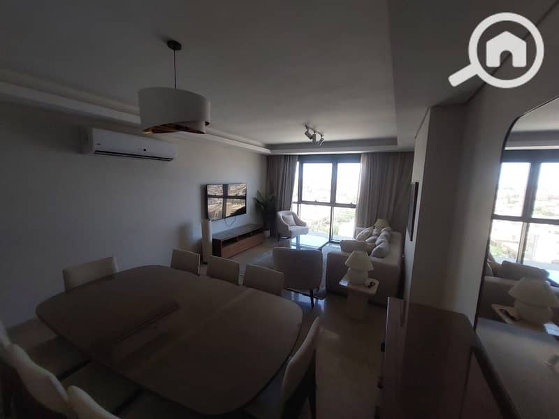 4 07fda8cf-a109-44fc-8a8b-697faa44c164. jpg