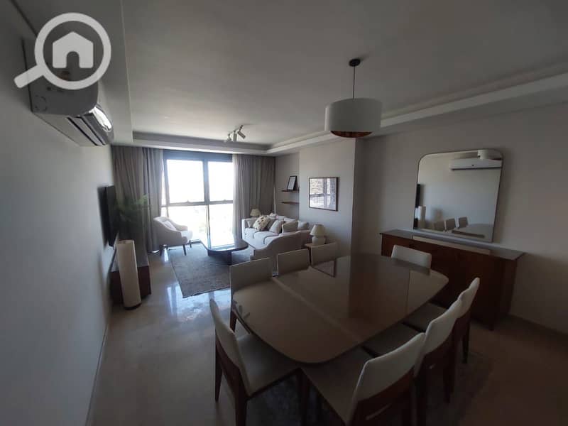 5 7b8d58af-ad5e-4c75-a7f7-ae5907d6495c. jpg