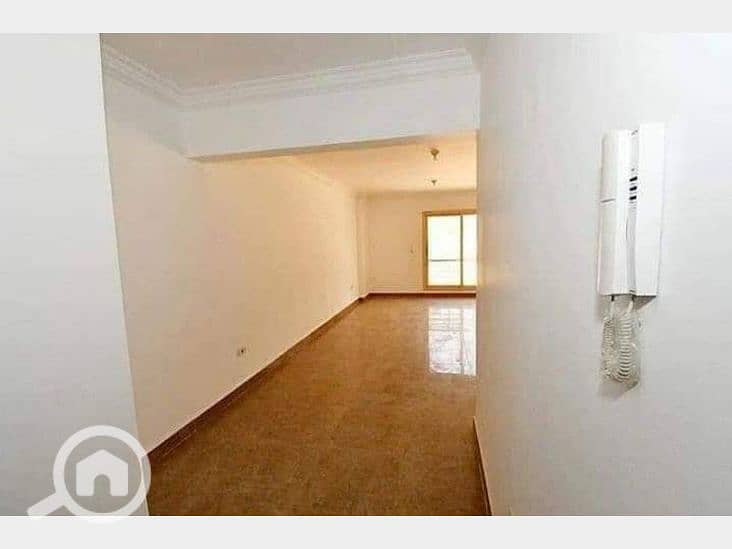 3 5ded24985cfc8569820387. png