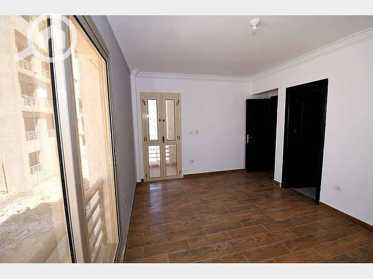 8 5e04c1bd8f5b0410993076. jpeg