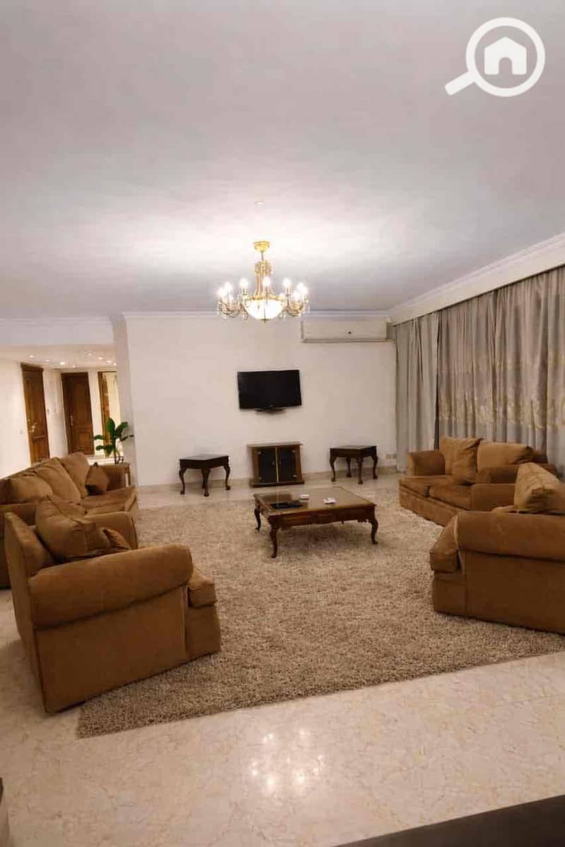 7 e6e48ef0-67db-4351-a4d1-adba4284ea8b. jpg