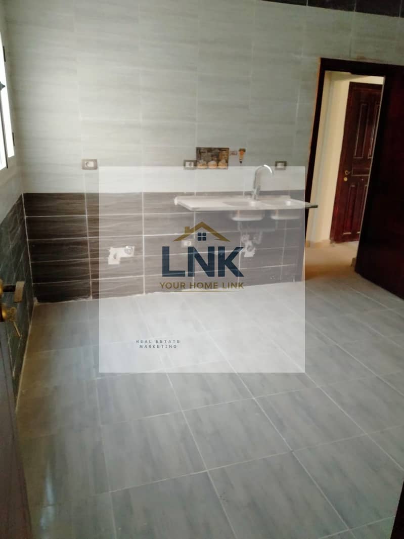 14 50e20b47-0b2a-4c9f-b957-74bd55a74d5c. jpg