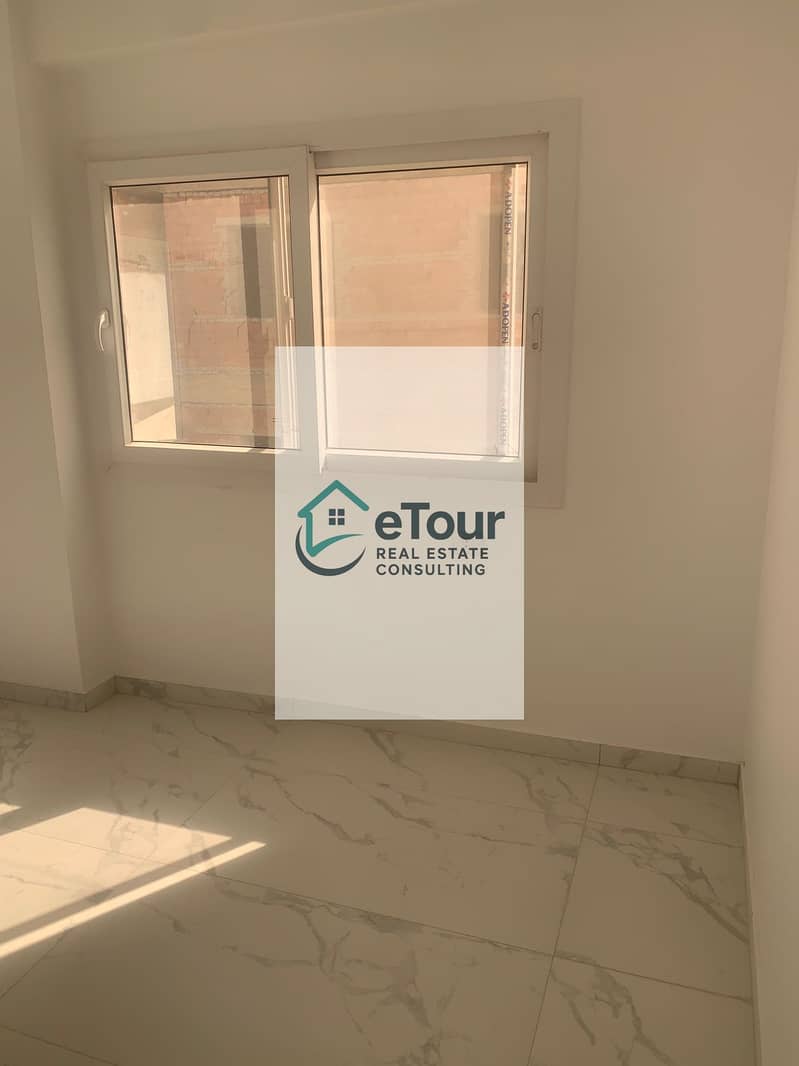 6 1618ef56-df31-45bb-a1e0-c3f98a3d5973. jpg