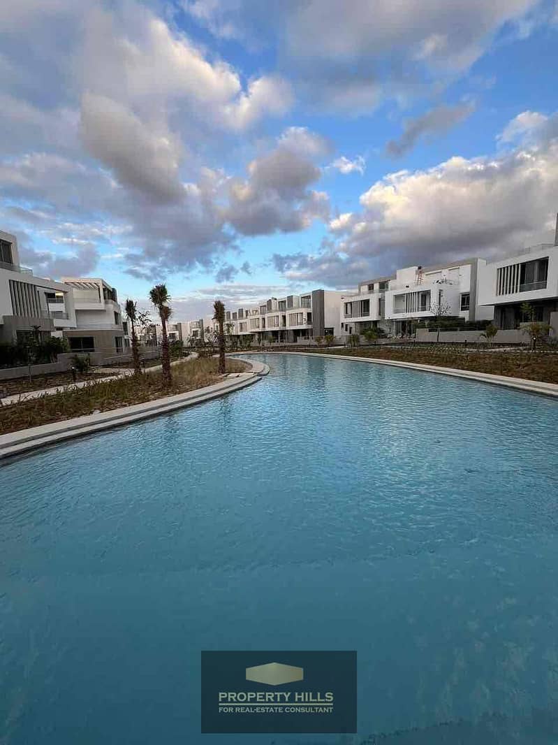 4 dcd22ffc-a00f-4aa0-a38c-59e71af46974. jpg