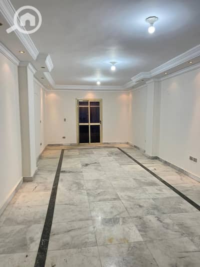 فلیٹ 3 غرف نوم للايجار في الشيخ زايد، الجيزة - 10. jpeg فلیٹ 3 غرف نوم للايجار في الشيخ زايد، الجيزة - 10. jpeg