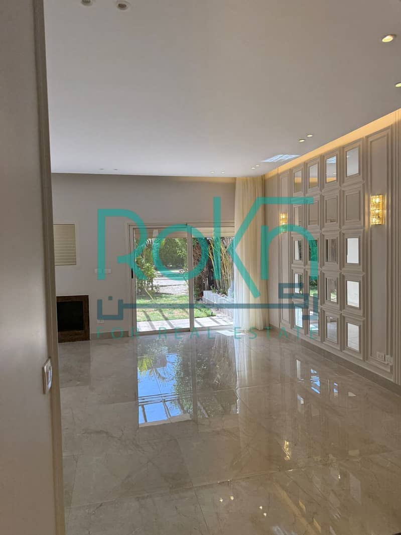 4 9ac34fe3-76c8-45b9-9a03-22bd1a5d9942. jpg