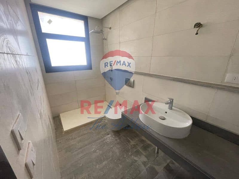 3 06a17f7d-fc32-4130-959c-e8bdfc233ebf. jpg