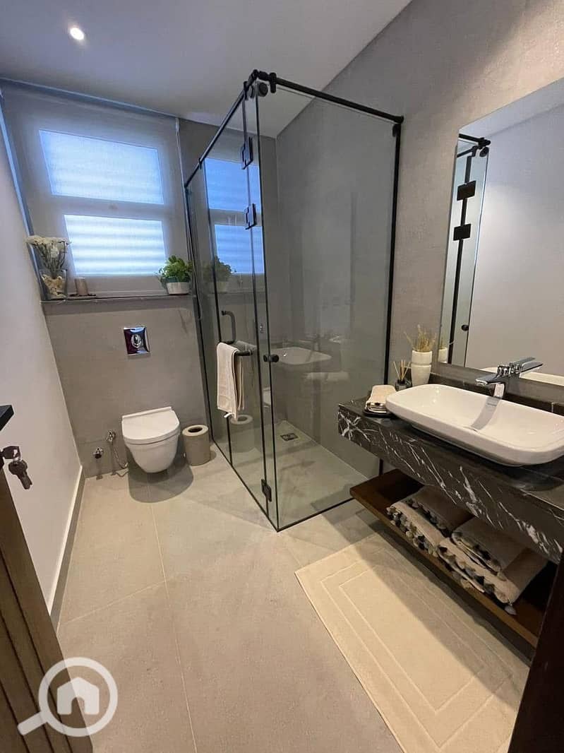 2 WhatsApp Image 2024-11-28 at 12.16. 42_8d9da03d. jpg