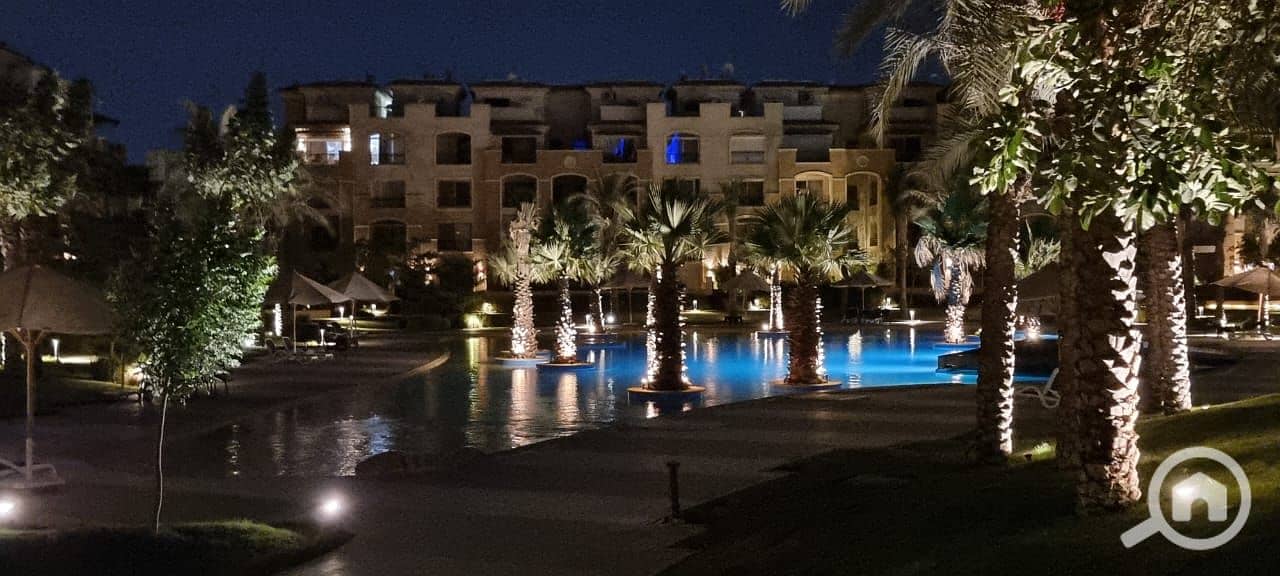 2 9e4c4e33-2f4f-459a-a96e-492d9a051f89. jpg