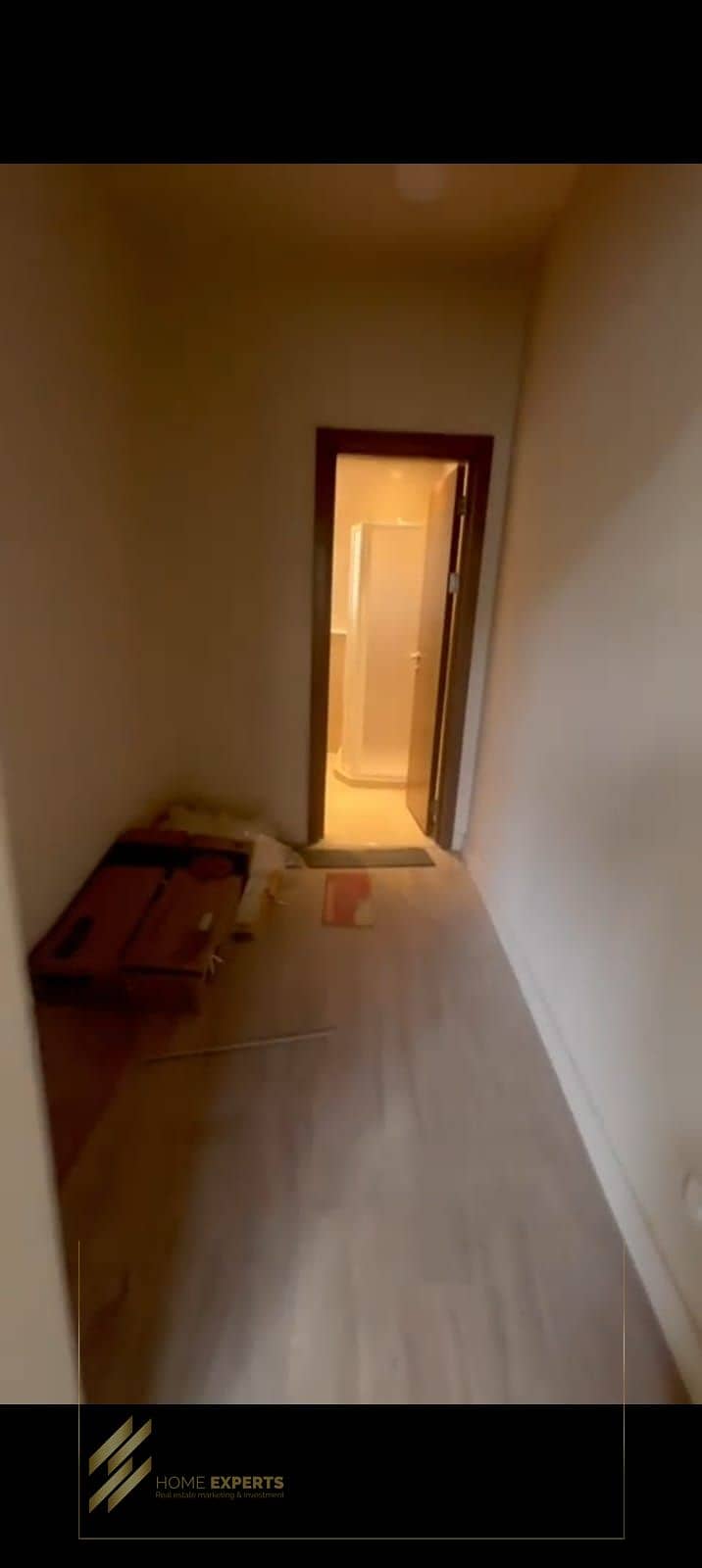 8 6d10c47c-8df6-4a21-ac61-a9e8936fd48e. jpg