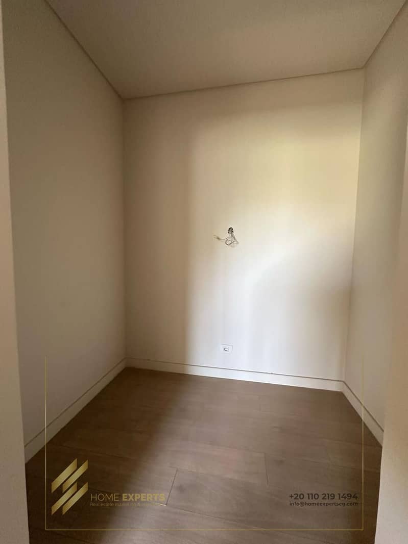 3 7cbb2704-ee80-42f0-aa71-c7dfc4fc1281. jpg