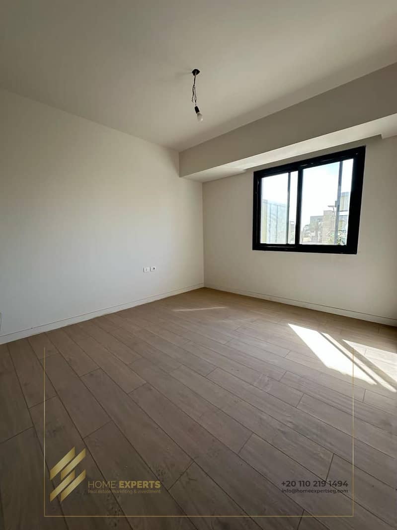 7 550a9798-03a8-4ce6-8eb4-0a24653df669. jpg