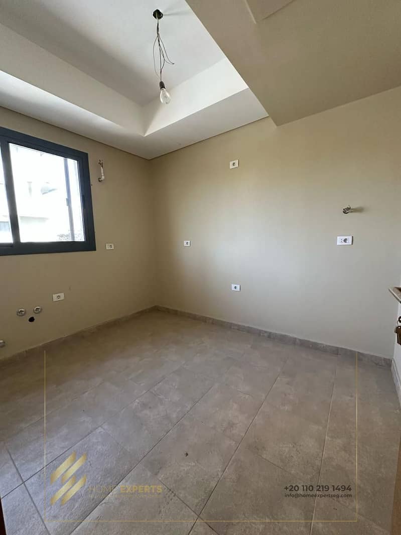 19 fbf6c6bf-8fac-4c91-af17-53af059b7a0d. jpg