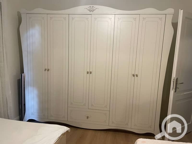 6 1d1c560c-1006-40e3-ac45-6e3626f918ab. jpeg