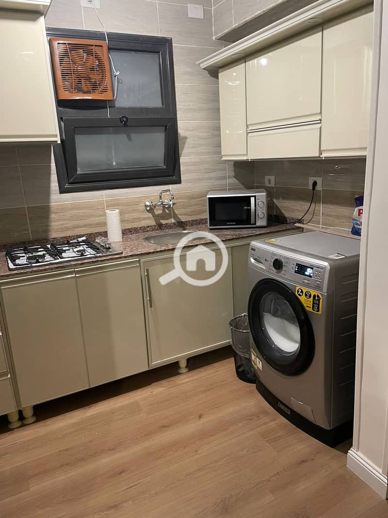 7 46b170c9-d123-4877-b64e-a8858bb4da52. jpeg