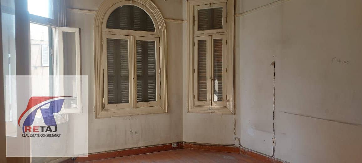 4 7970e7c0-6435-4e5a-8b45-725c11275bb9. jpg