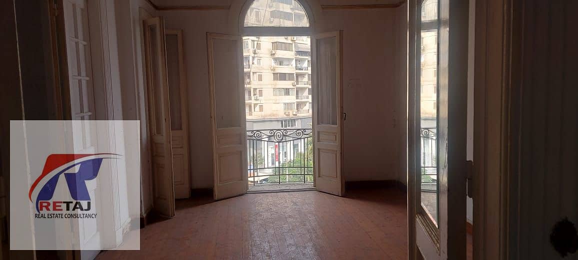 7 ac794b00-a3ec-403b-82f5-5bf594671af3. jpg