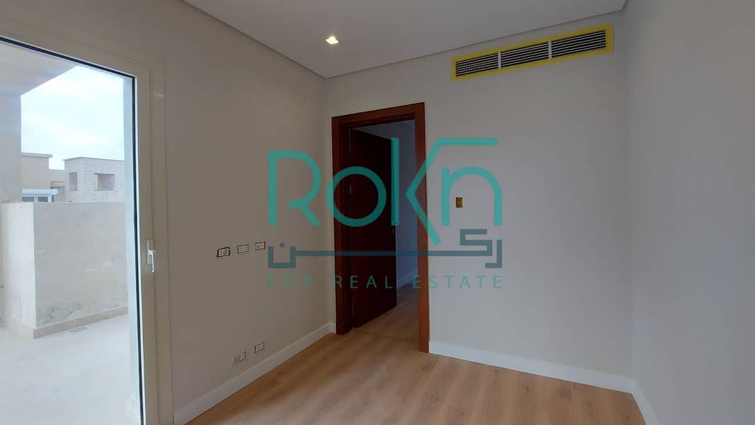 3 1f5487ed-8fce-467e-94a4-50d56c13ac1b. jpg