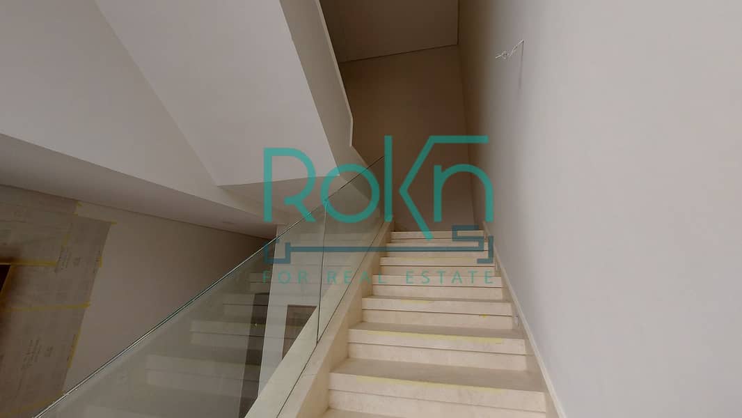 15 ca3b6032-2be8-4bac-a3fb-ee62c743a454. jpg