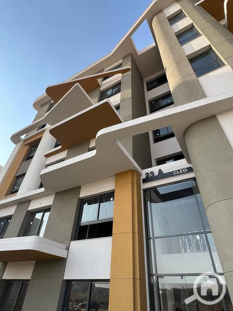 16 b44b3a29-0e6e-4d74-a8ae-1d8f182bd7d2. jpeg