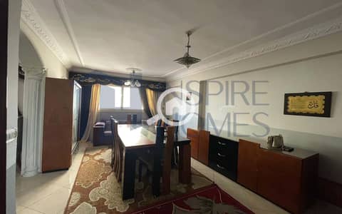 شقة 3 غرف نوم للايجار في سموحة، الإسكندرية - 3. jpg