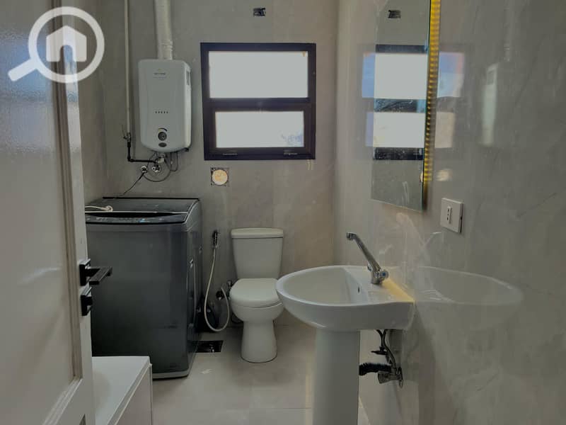 9 c4412f45-453a-48fd-8730-5e57d4be1db3. jpeg