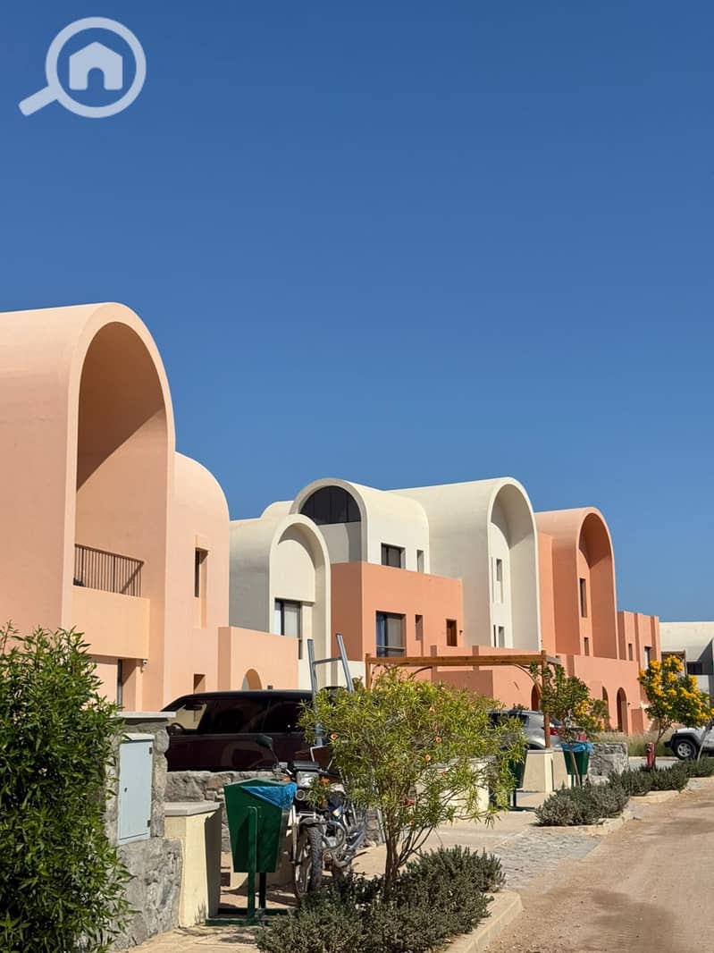 8 WhatsApp Image 2026-01-11 at 12.59. 43 PM. jpeg