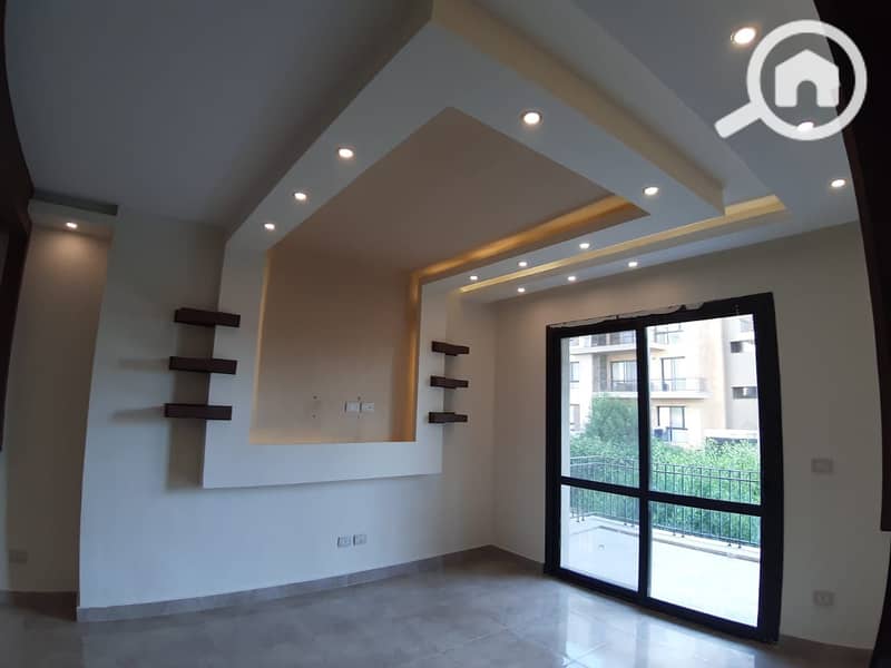 3 702f2964-4921-44ed-be62-21e1a5919bb3. jpg